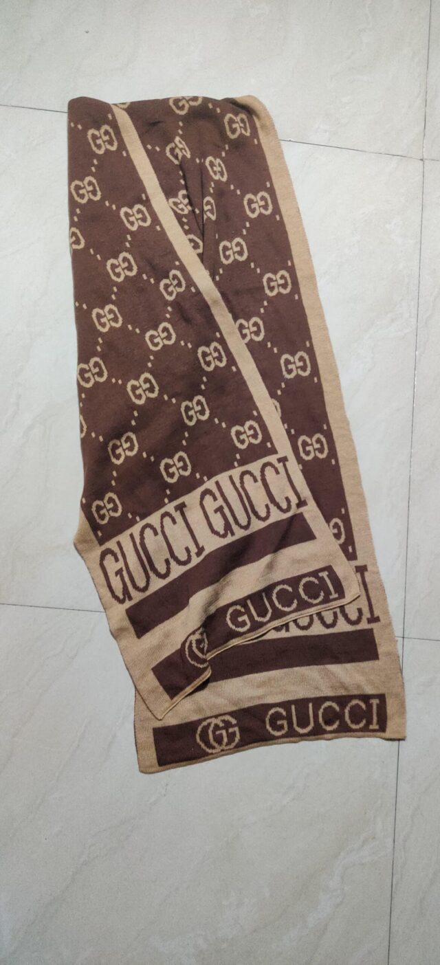Authentic Gucci Scarf Fully Stritch Cloth - Image 2
