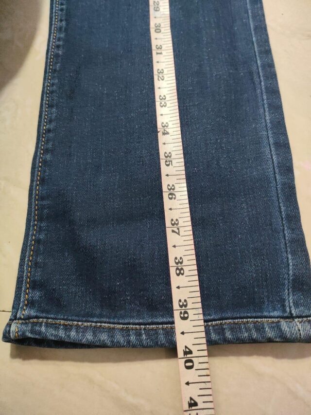 Authentic Armani jeans - Image 5