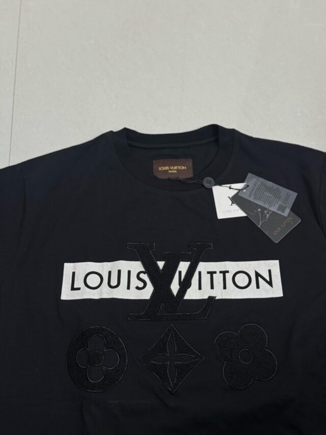 Authentic louis Vuiton - Image 3