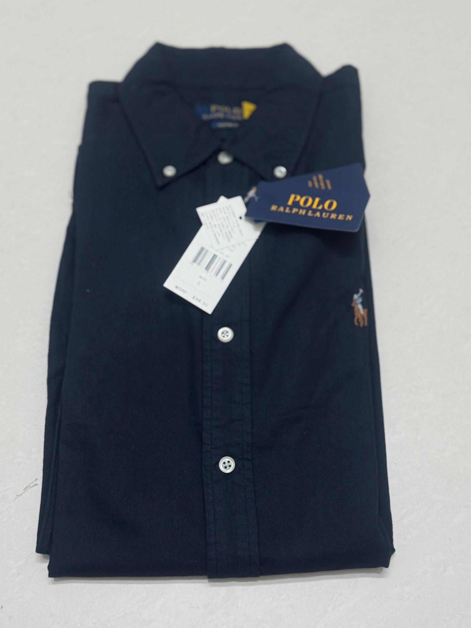 Authentic Ralph lauren
Oxford fabric
Size L/44
₹1199-/ - Image 2