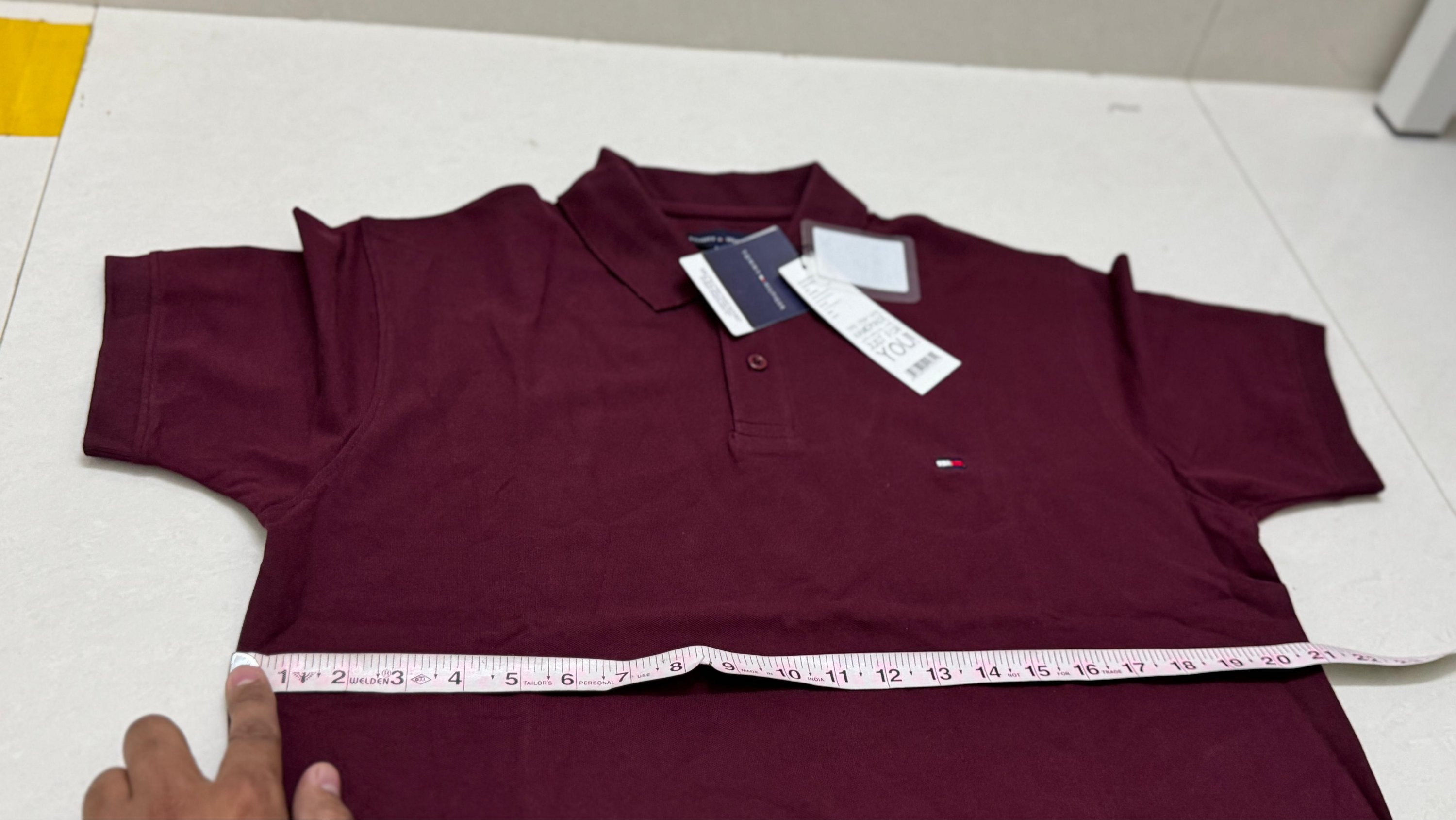 Authentic Tommy Hilfiger
Size L/42
₹699-/ - Image 4