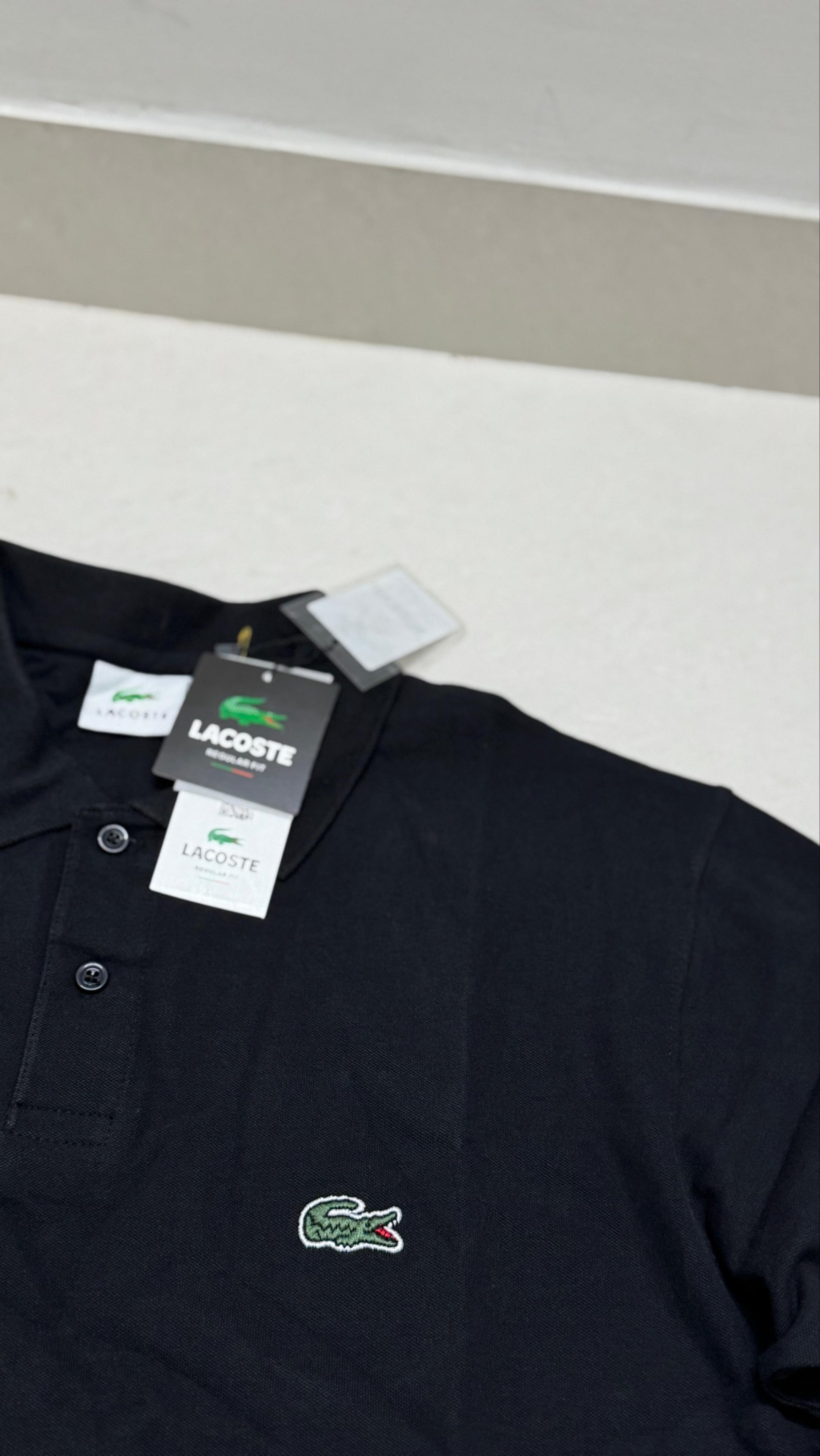 Authentic Lacoste
Size L/42
₹699-/ - Image 2