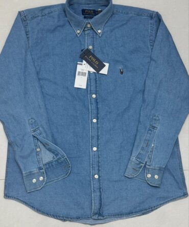 Authentic Ralph lauren 
Denim shirt ( stretching fabric)
Size L/42
Mrp $138
Deal price ₹1099-/