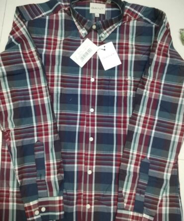 Gant shirt 
Light cotton fabric
Size xl/ Chest 44
₹799-/