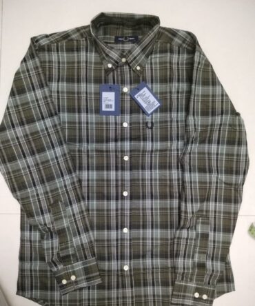 Fred Perry
Oxford fabric
Size L/42
₹799-/