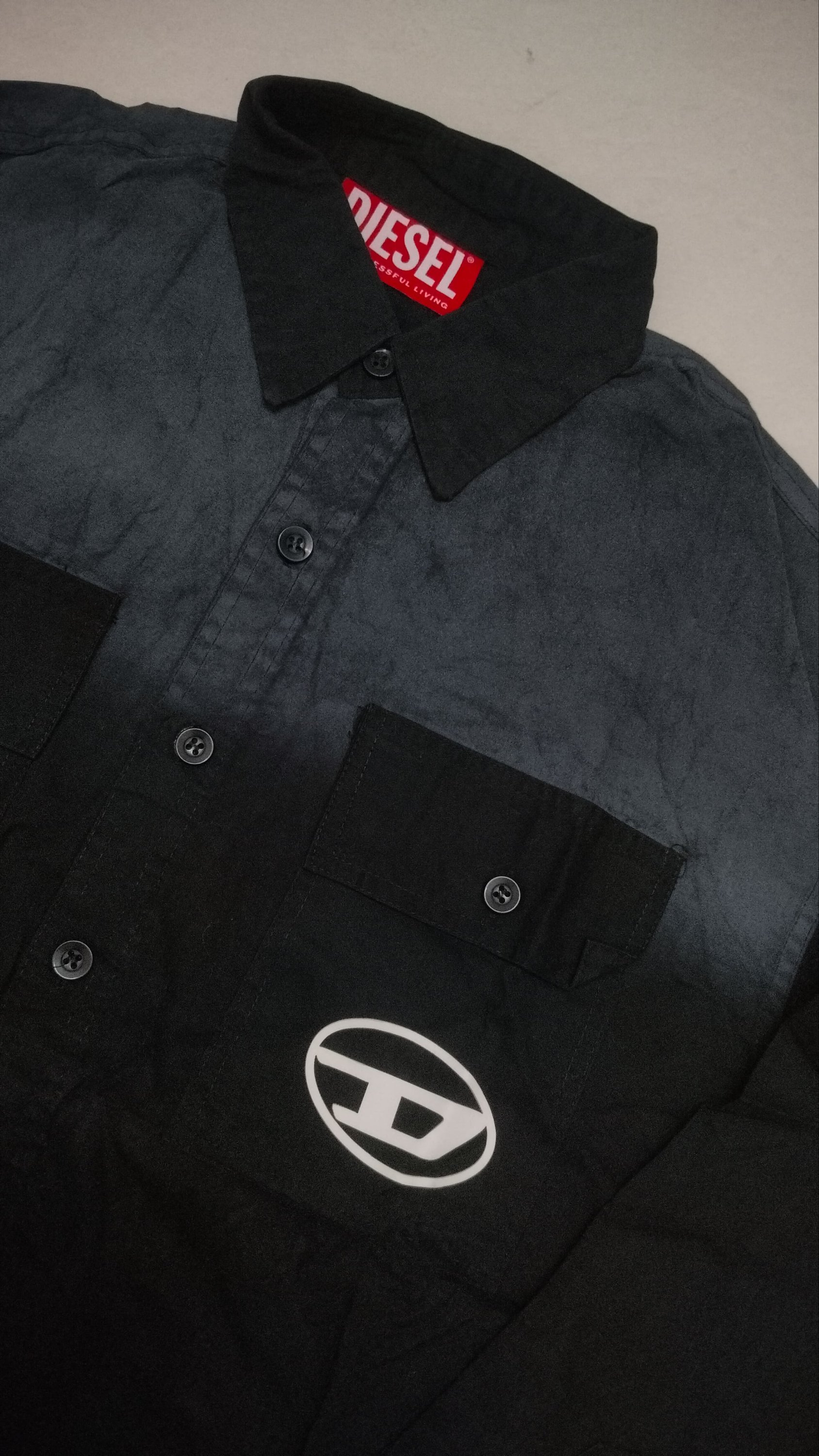 Diesel shirt
Size L/44
₹899-/ - Image 3