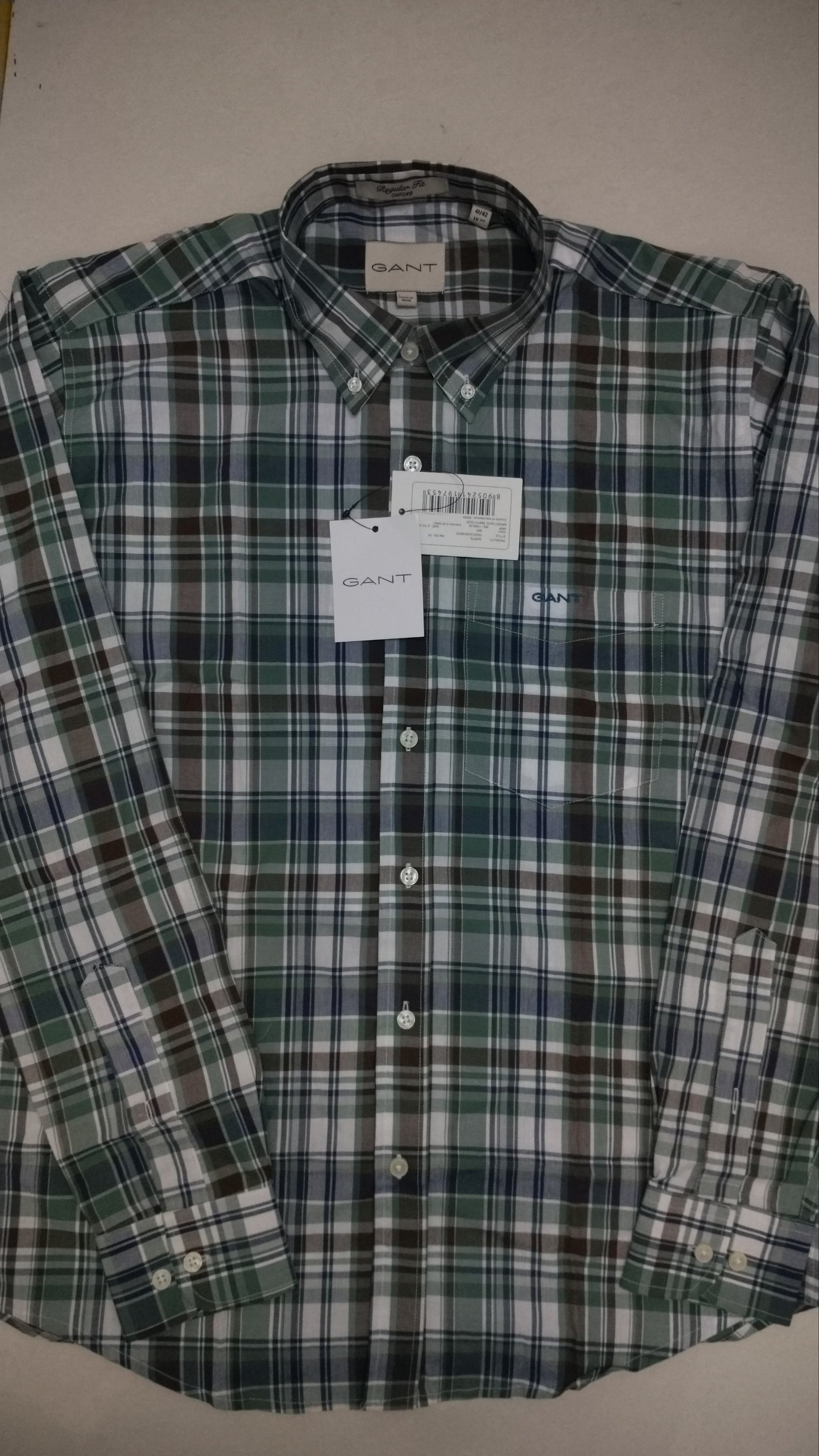 Gant shirt
Size L/42
₹699-/