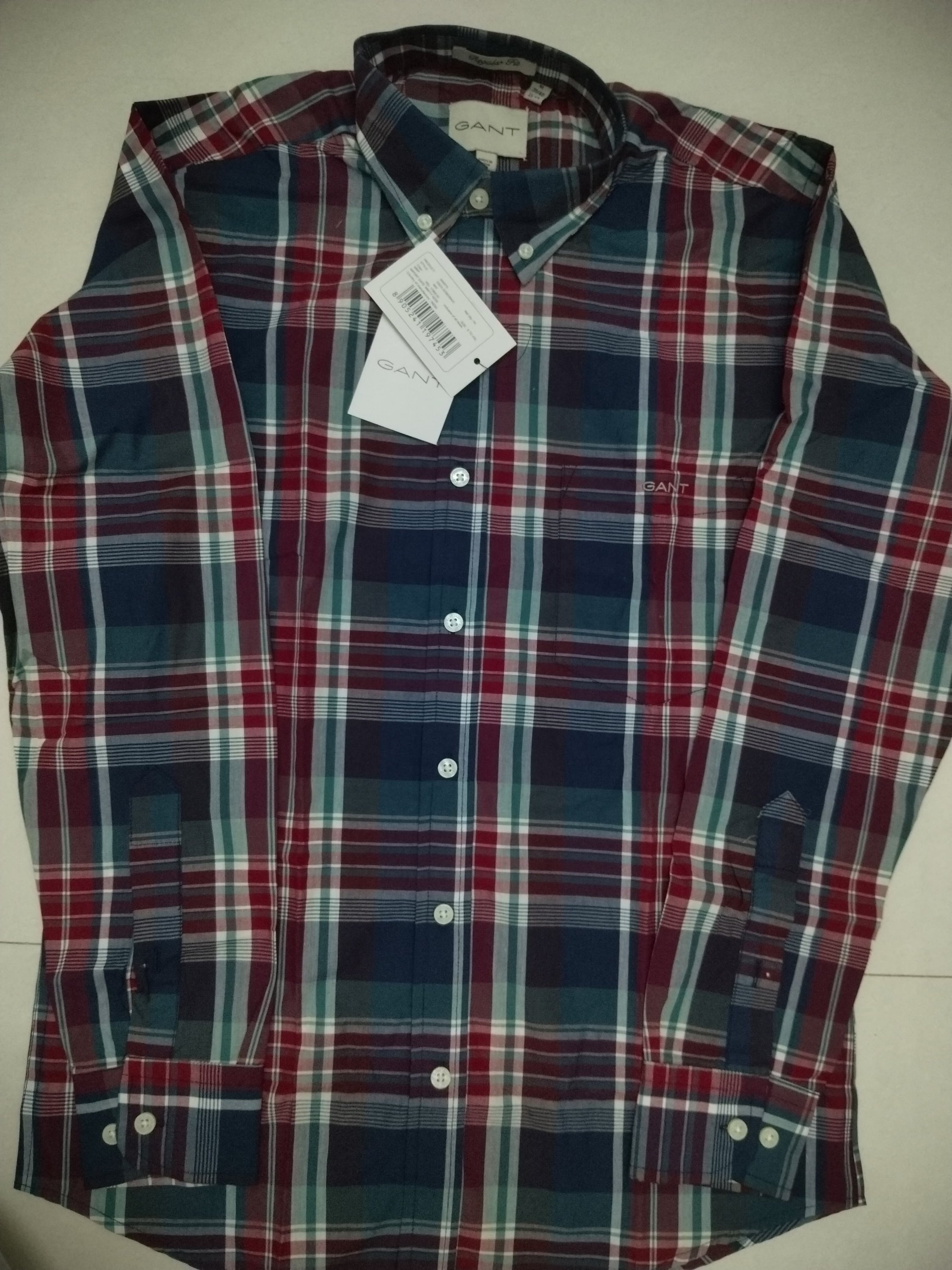 Gant shirt
Size m/39
₹599-/