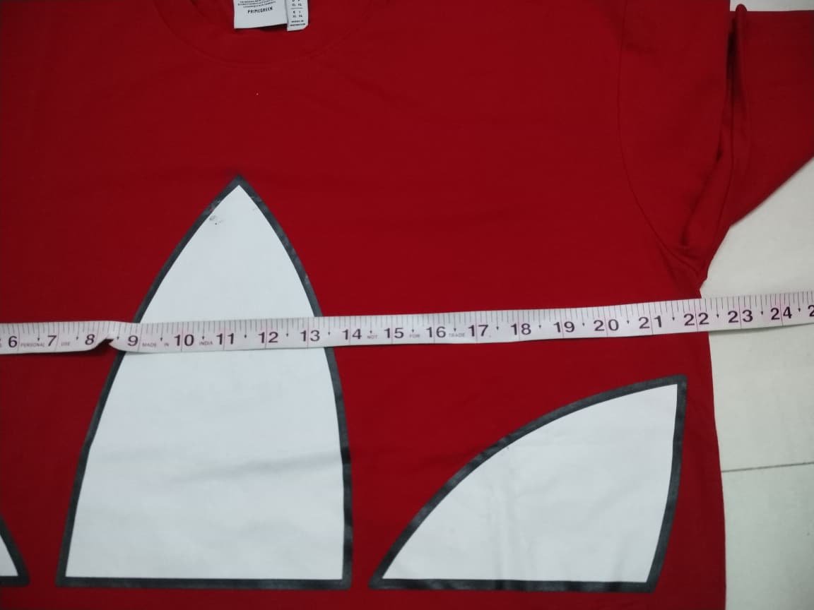 Adidas t shirt
Size xl /44
₹699-/ - Image 3