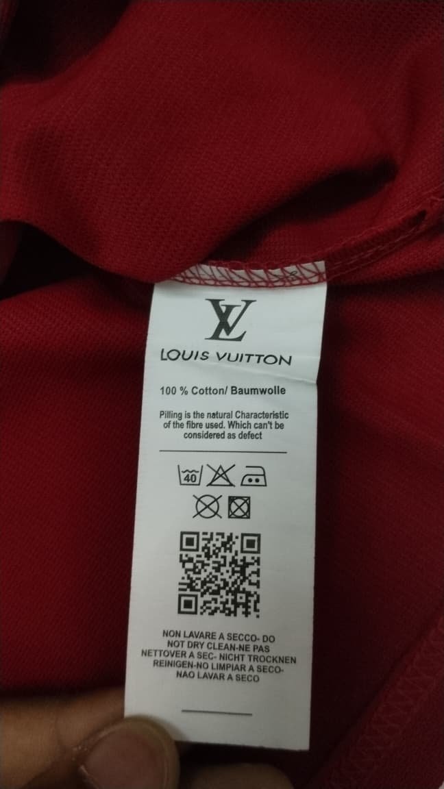 Louis Vuitton
Size m/40
₹799-/ - Image 3