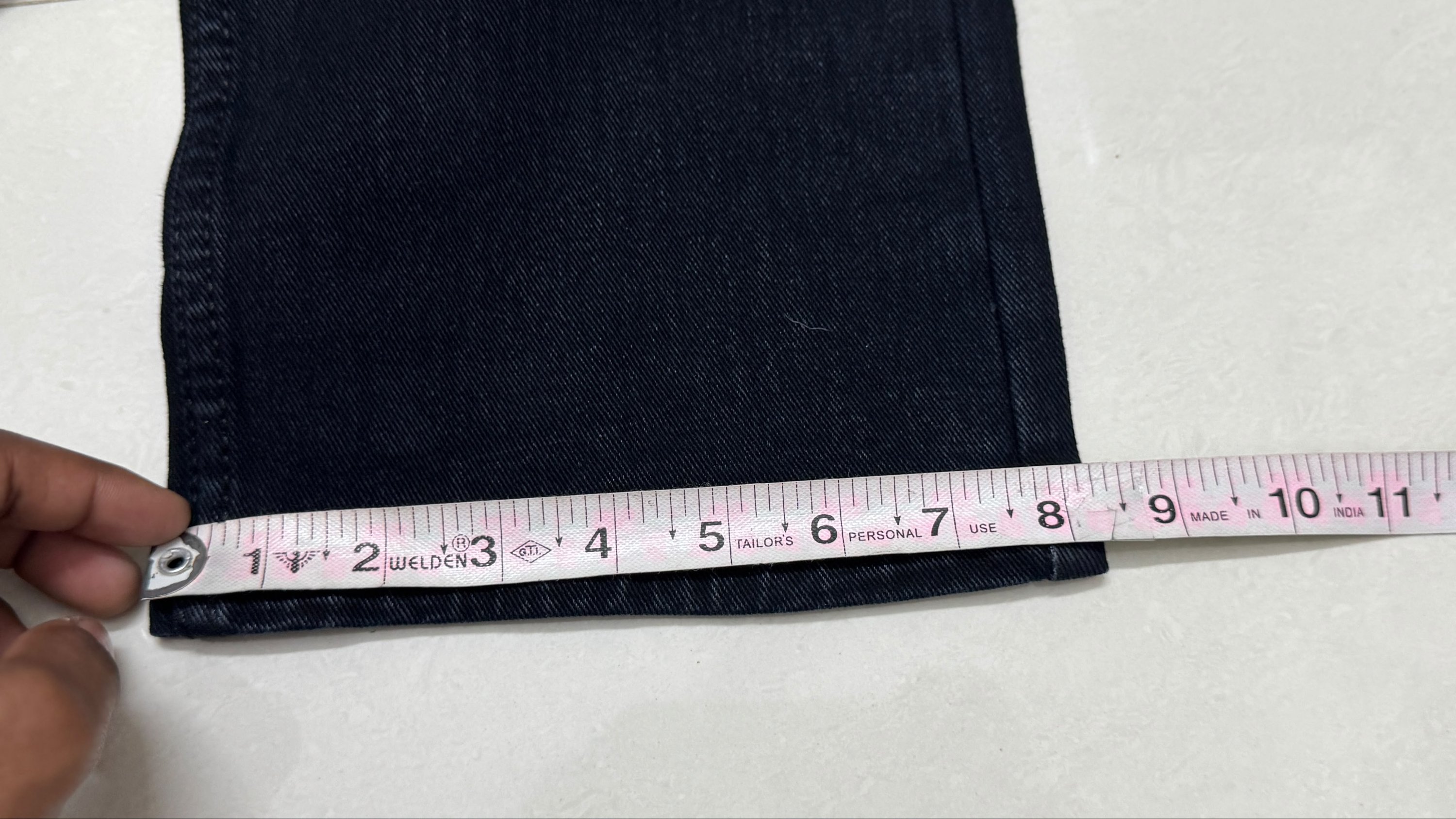 Tommy Hilfiger
Size 32
Straight fit
₹1199-/ - Image 2