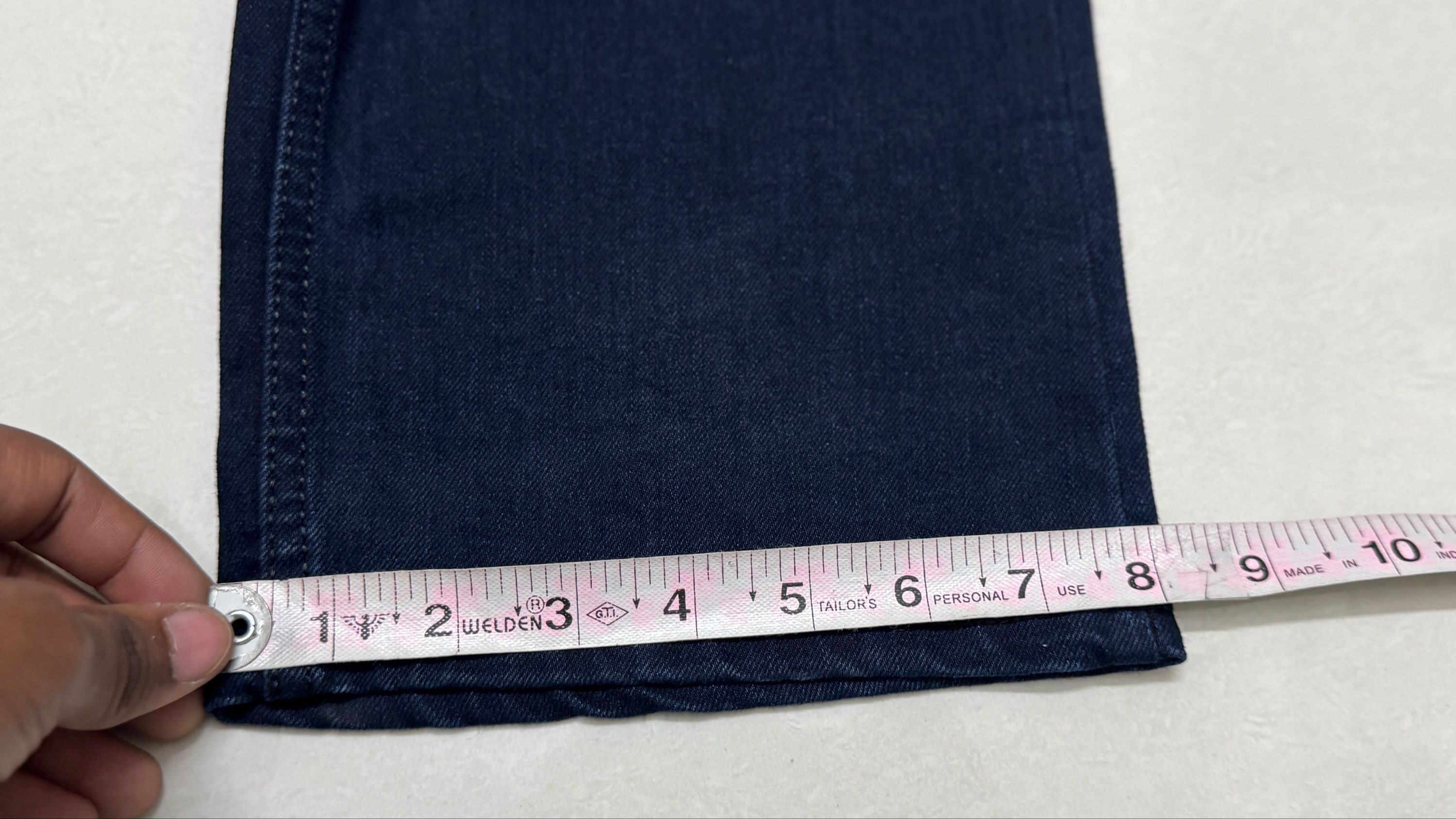 Diesel jeans
Straight fit
Size 32
₹1199-/ - Image 5