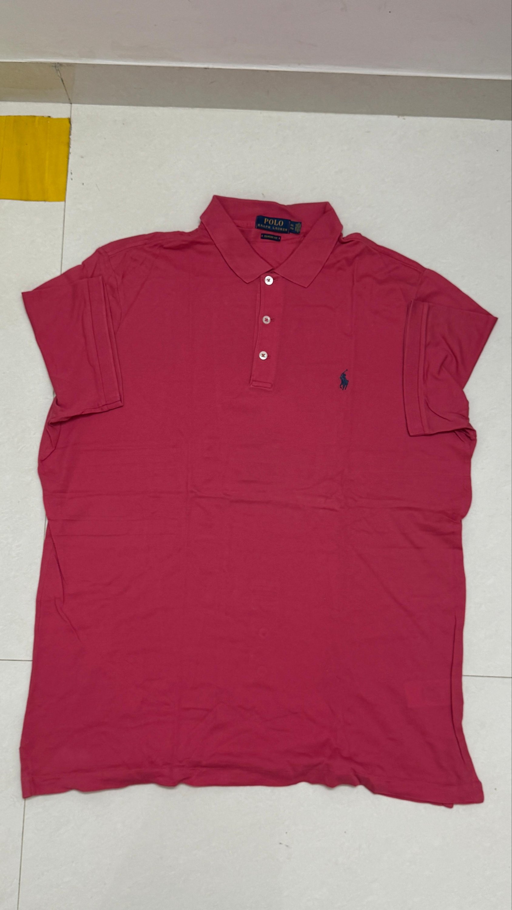 Ralph lauren
Size xxl /48
₹599-/