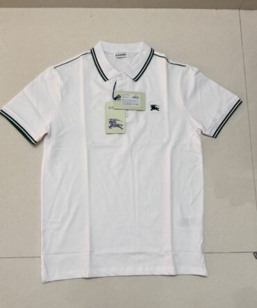 Burberry t shirt
Made in Thailand
Size m/40
₹999-/