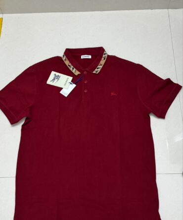Burberry t shirt
Size xL (chest 42-44)
Made in Thailand
₹899-/