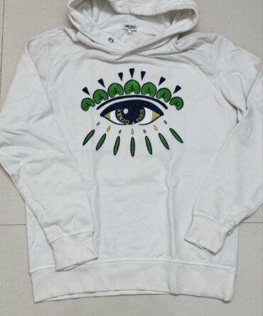 Authentic Kenzo
Size m/40
₹799-/