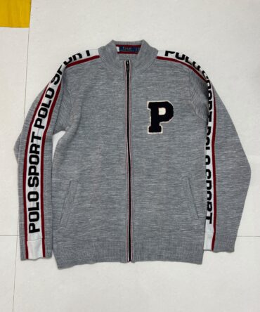 Authentic Ralph lauren
Zipper
Size m/40
₹1199-/
